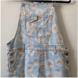 Daisy overalls